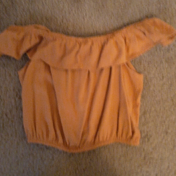 Off the shoulder orange crop top - Picture 2 of 2